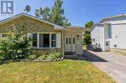 30 WOODSTONE CRESCENT | Kingston Ontario | Slide Image Four