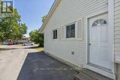 30 WOODSTONE CRESCENT | Kingston Ontario | Slide Image Seven