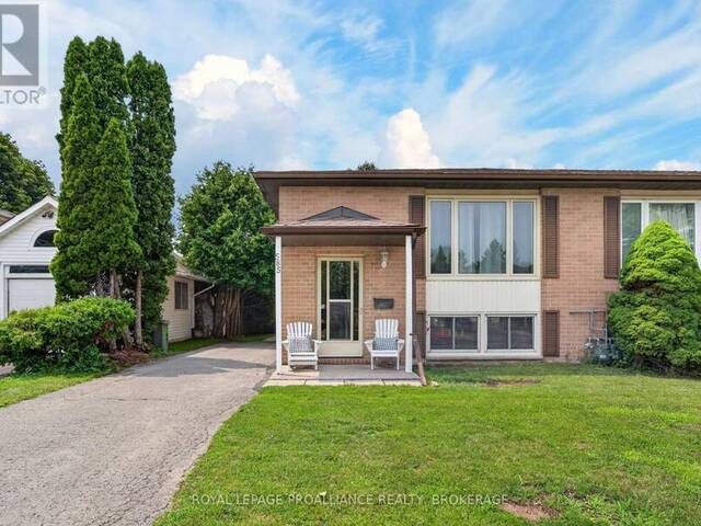 585 GAVIN COURT Kingston Ontario, K7M 8B8 - 4 Bedrooms Home For Sale