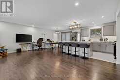 682 CARNABY STREET | Kingston Ontario | Slide Image Eight