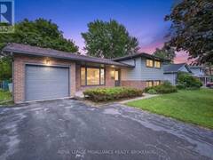 682 CARNABY STREET Kingston Ontario, K7M 5M7