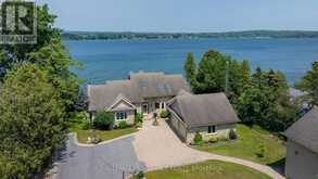 31 LEAVIS SHORES | Gananoque Ontario | Slide Image Four