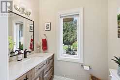 31 LEAVIS SHORES | Gananoque Ontario | Slide Image Seventeen