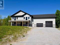 293 BRADSHAW ROAD South Frontenac Ontario, K0H 2V0