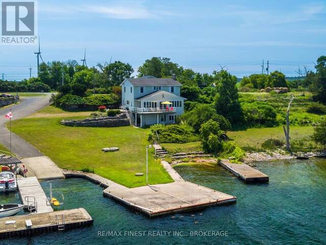 396 HIGHWAY 96 Frontenac Islands Ontario, K0H 2Y0 - 5 Bedrooms Waterfront Home For sale