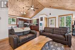 27 GOODS ISLAND | South Frontenac Ontario | Slide Image Ten