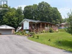 4309 MAPLE DRIVE South Frontenac Ontario, K0H 2W0