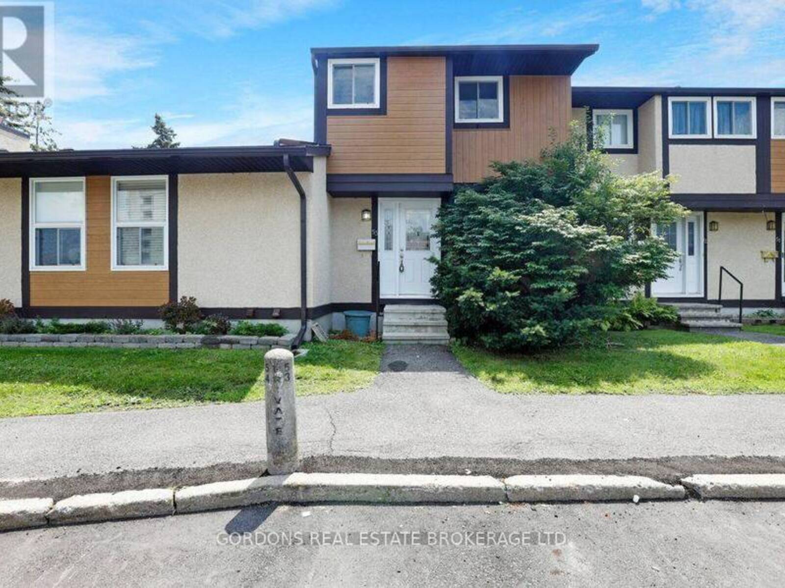 53 - 3322 UPLANDS DRIVE, Ottawa, Ontario K1V 9R9