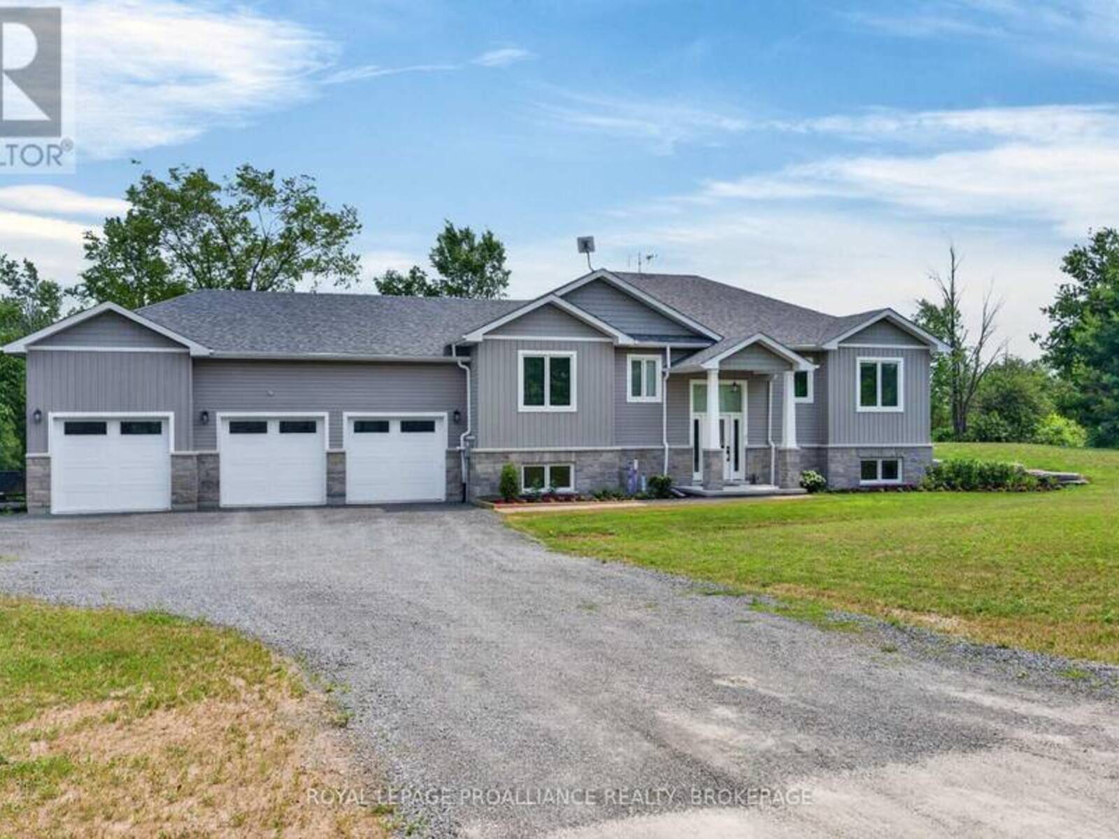 12 PETWORTH ROAD, Stone Mills, Ontario K0K 3N0