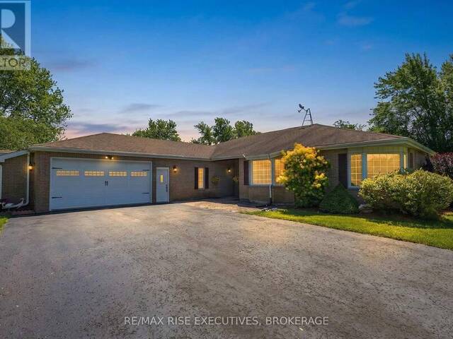 5054 LOWER ROUND LAKE ROAD South Frontenac Ontario, K0H 1H0 - 4 Bedrooms Waterfront Home For sale