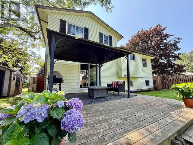 66 NICHOLSON CRESCENT Loyalist Ontario, K7N 1X1 - 4 Bedrooms Home For Sale