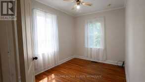 92 ELM STREET | Kingston Ontario | Slide Image Twelve