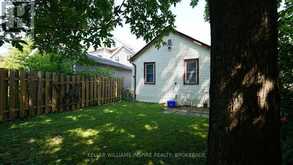92 ELM STREET | Kingston Ontario | Slide Image Seventeen