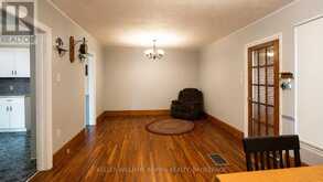 92 ELM STREET | Kingston Ontario | Slide Image Six