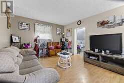 667 MONTREAL STREET | Kingston Ontario | Slide Image Thirty-three