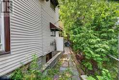 667 MONTREAL STREET | Kingston Ontario | Slide Image Forty