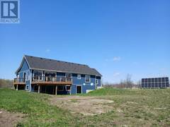 939 SHEFFIELD LANE Leeds and the Thousand Islands Ontario, K0E 1N0