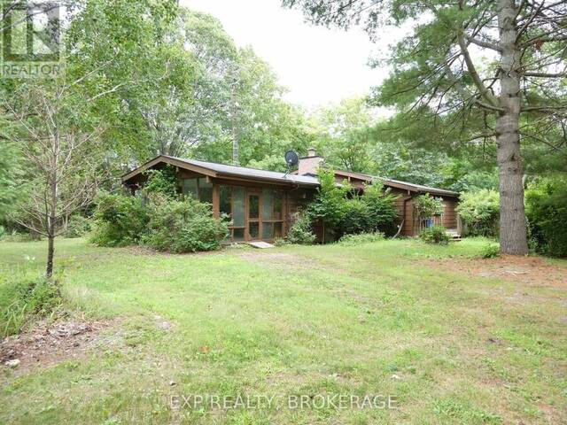 1026 DESERT CREEK LANE South Frontenac Ontario, K0H 1W0 - 3 Bedrooms Waterfront Home For sale