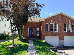 614 BARNSLEY CRESCENT Kingston Ontario, K7M 8X4