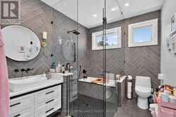 86 MACDONNELL STREET | Kingston Ontario | Slide Image Thirty-eight