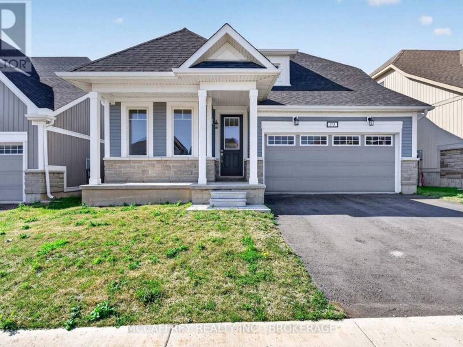 19 OAKMONT DRIVE, Loyalist, Ontario K0H 1G0