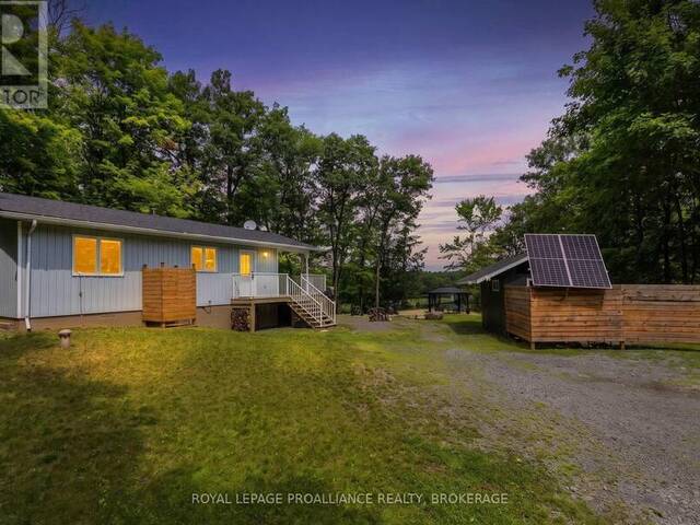 59 SUNSET SHORES LANE Central Frontenac Ontario, K0H 1T0 - 2 Bedrooms Waterfront Home For sale