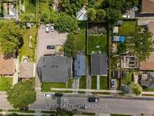 13 KINGSCOURT AVENUE | Kingston Ontario | Slide Image Four