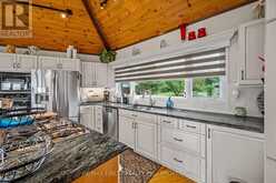 32 HOWE ISLAND DRIVE | Gananoque Ontario | Slide Image Eleven
