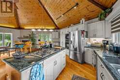 32 HOWE ISLAND DRIVE | Gananoque Ontario | Slide Image Twelve