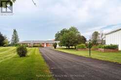 32 HOWE ISLAND DRIVE | Gananoque Ontario | Slide Image Four