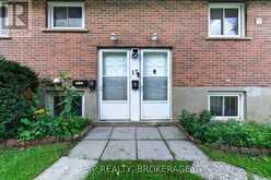 17 SHAW STREET | Kingston Ontario | Slide Image Four