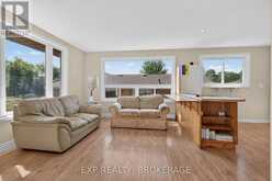 17 SHAW STREET | Kingston Ontario | Slide Image Eight
