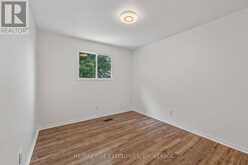385 MELANIE AVENUE | Kingston Ontario | Slide Image Sixteen