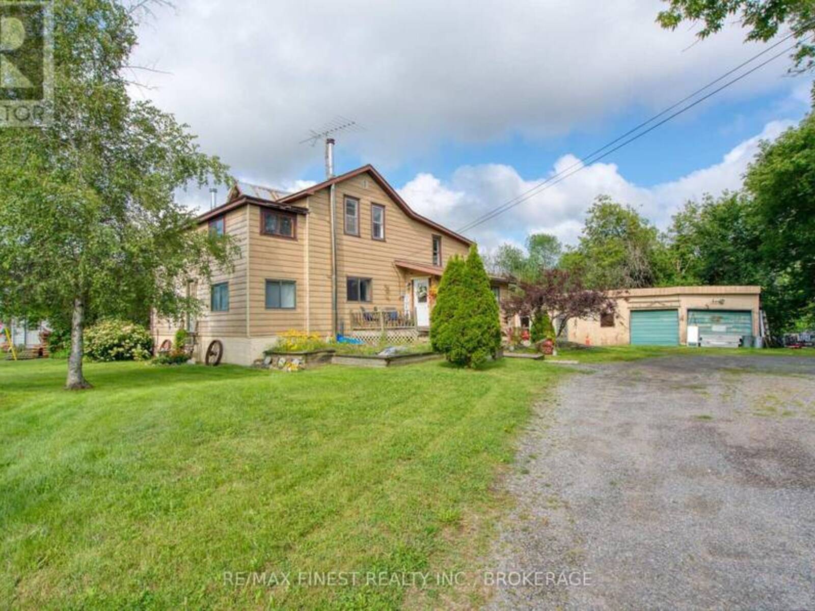 11621 ROAD 38, South Frontenac, Ontario K0H 2V0