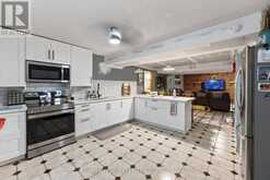 617 RIVERMEADE AVENUE | Kingston Ontario | Slide Image Thirty-seven