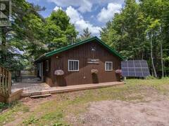 313 RACCOON LAKE TRAIL ROAD Addington Highlands Ontario, K0H 1Z0