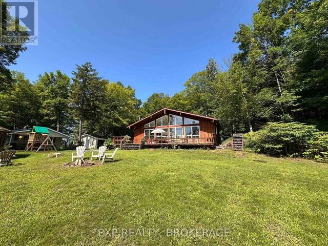 2103 HAMBLY LANE South Frontenac Ontario, K0H 1W0 - 3 Bedrooms Waterfront Home For sale