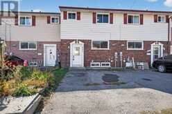 957 OAKVIEW AVENUE | Kingston Ontario | Slide Image Four