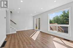 957 OAKVIEW AVENUE | Kingston Ontario | Slide Image Nine