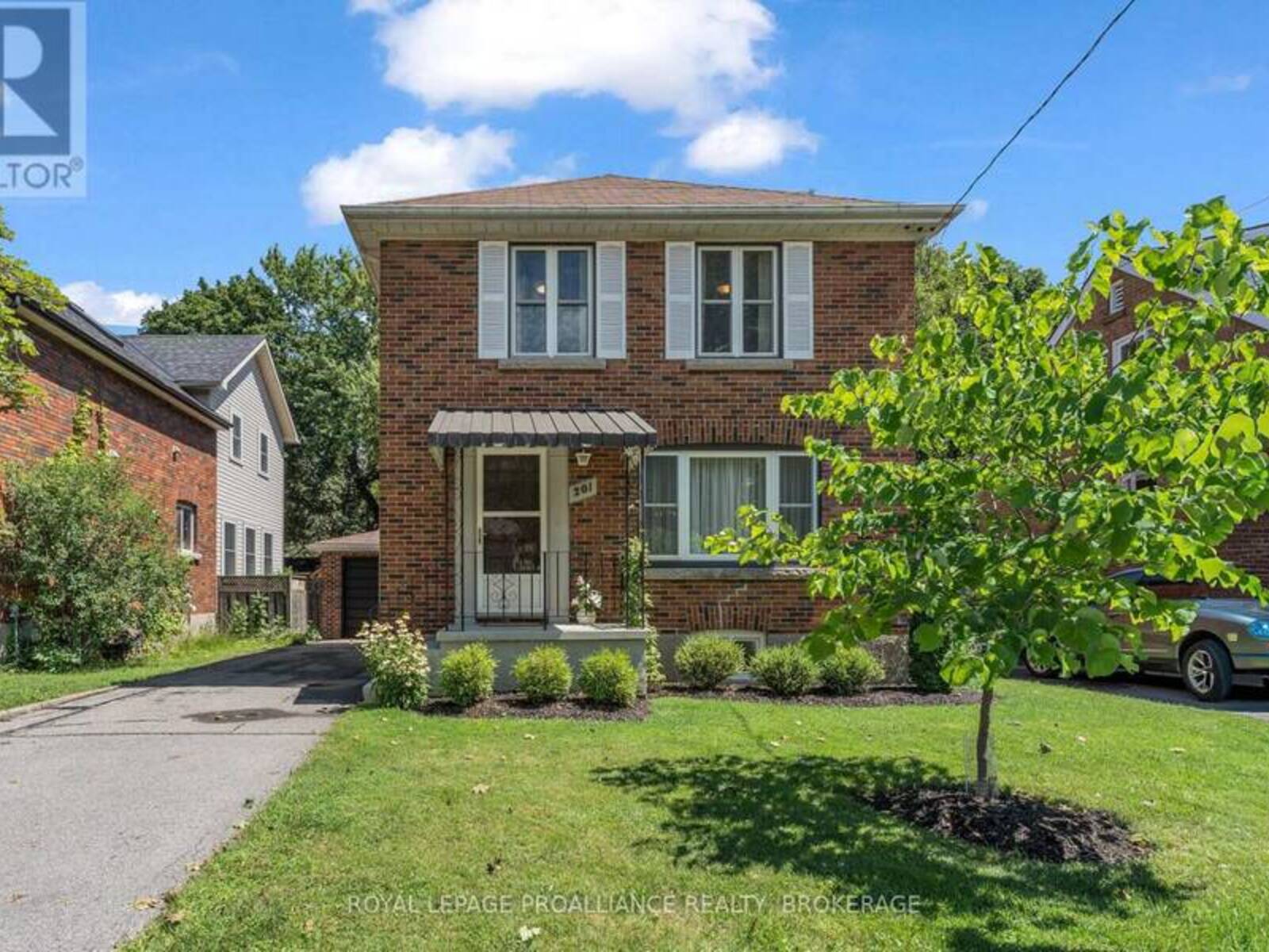 201 WILLINGDON AVENUE, Kingston, Ontario K7L 4H9