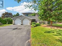 611 RIVERMEADE AVENUE Kingston Ontario, K7M 7Z5
