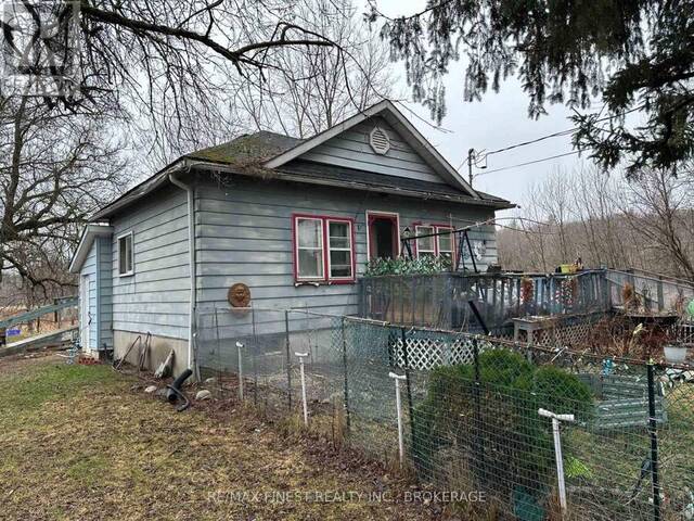 1440 MOUNTAIN GROVE ROAD Central Frontenac Ontario, K0H 2E0 - 3 Bedrooms Home For Sale