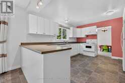 900 NOTTINGHILL AVENUE | Kingston Ontario | Slide Image Thirteen