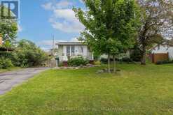 91 CAMBRIDGE CRESCENT | Loyalist Ontario | Slide Image Three
