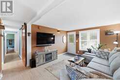 91 CAMBRIDGE CRESCENT | Loyalist Ontario | Slide Image Nine