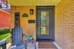 24 BALMORAL COURT | Kingston Ontario | Slide Image Three