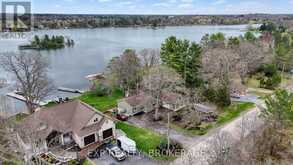 59 KERRY POINT ROAD | Leeds and the Thousand Islands Ontario | Slide Image Forty-seven