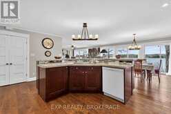 59 KERRY POINT ROAD | Leeds and the Thousand Islands Ontario | Slide Image Nine