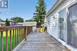 646 PORTSMOUTH AVENUE | Kingston Ontario | Slide Image Thirty-five