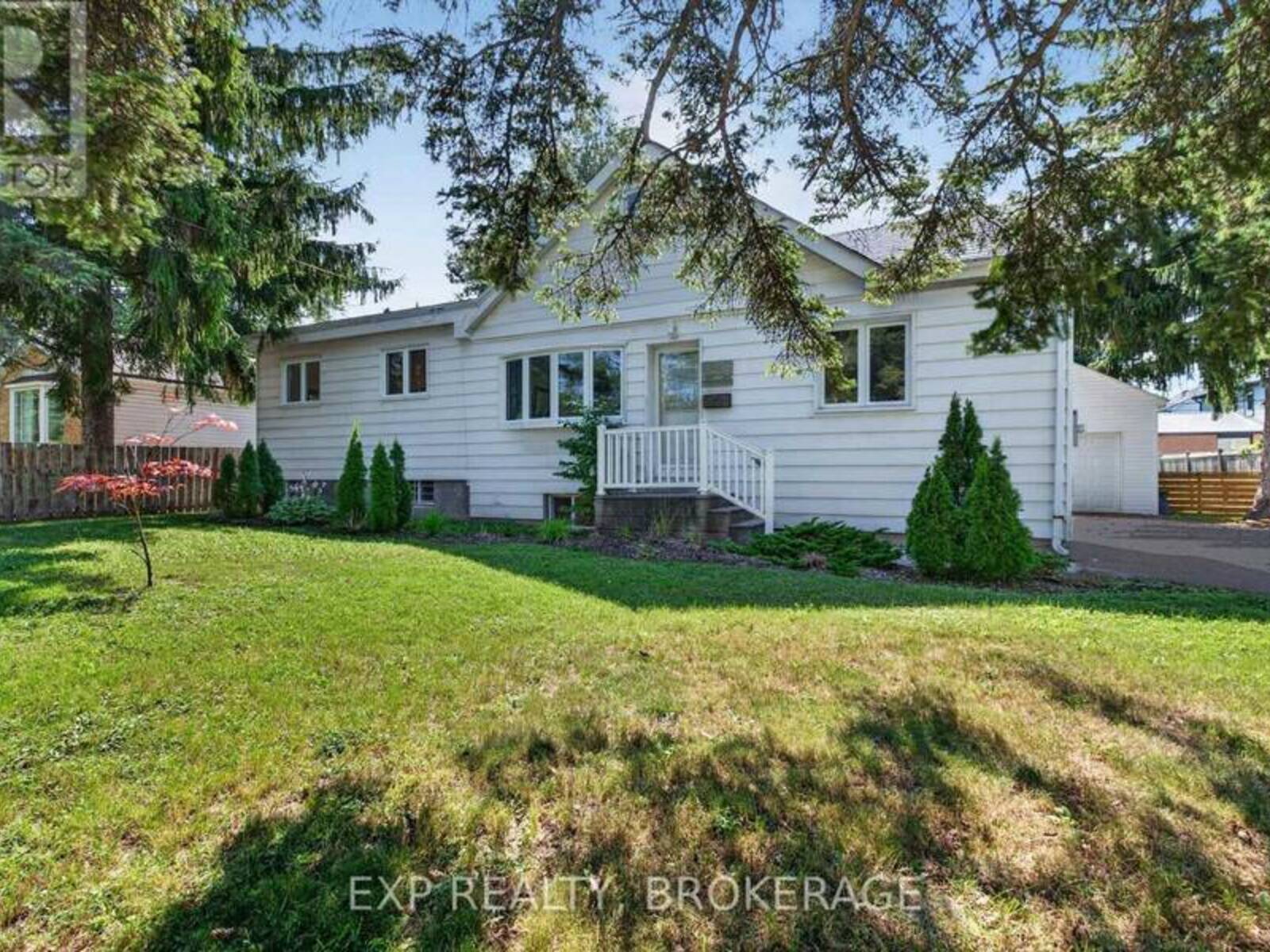 646 PORTSMOUTH AVENUE, Kingston, Ontario K7M 1W3